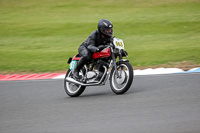 Vintage-motorcycle-club;eventdigitalimages;mallory-park;mallory-park-trackday-photographs;no-limits-trackdays;peter-wileman-photography;trackday-digital-images;trackday-photos;vmcc-festival-1000-bikes-photographs